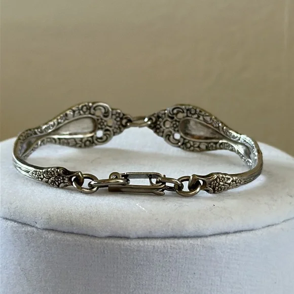 Vintage Silver Spoon Bracelet - Picture 4 of 13